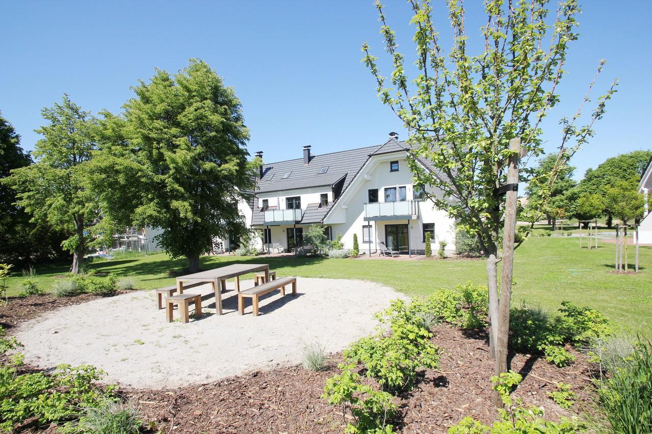 Strandnahe Fewo Mit Balkon, Gratis Nutzung Vom Ahoi Erlebnisbad Und Sauna In Sellin - Rex Rugia Fewo 30-6 로베 외부 사진